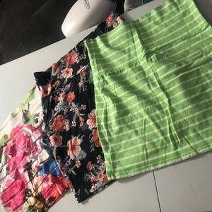 L & XL Stretchy Printed Mini Skirts
